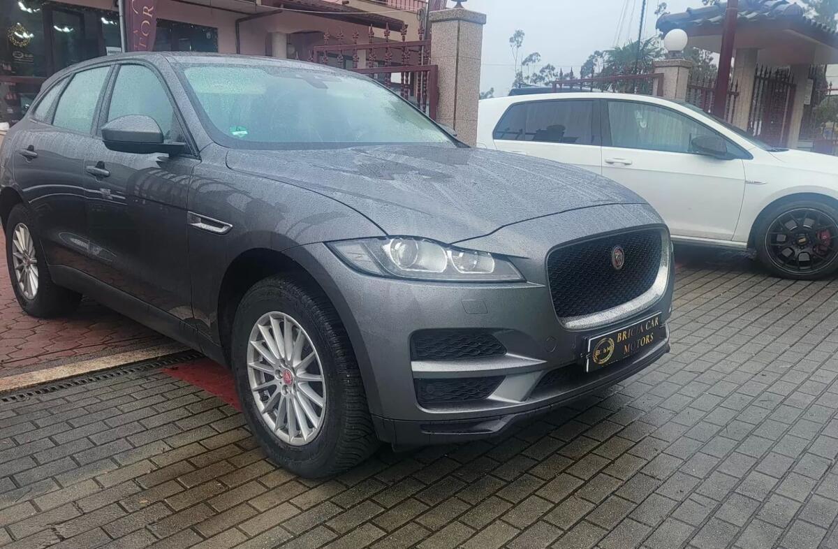 JAGUAR F-Pace 3.0 V6 S/C S AWD Aut.