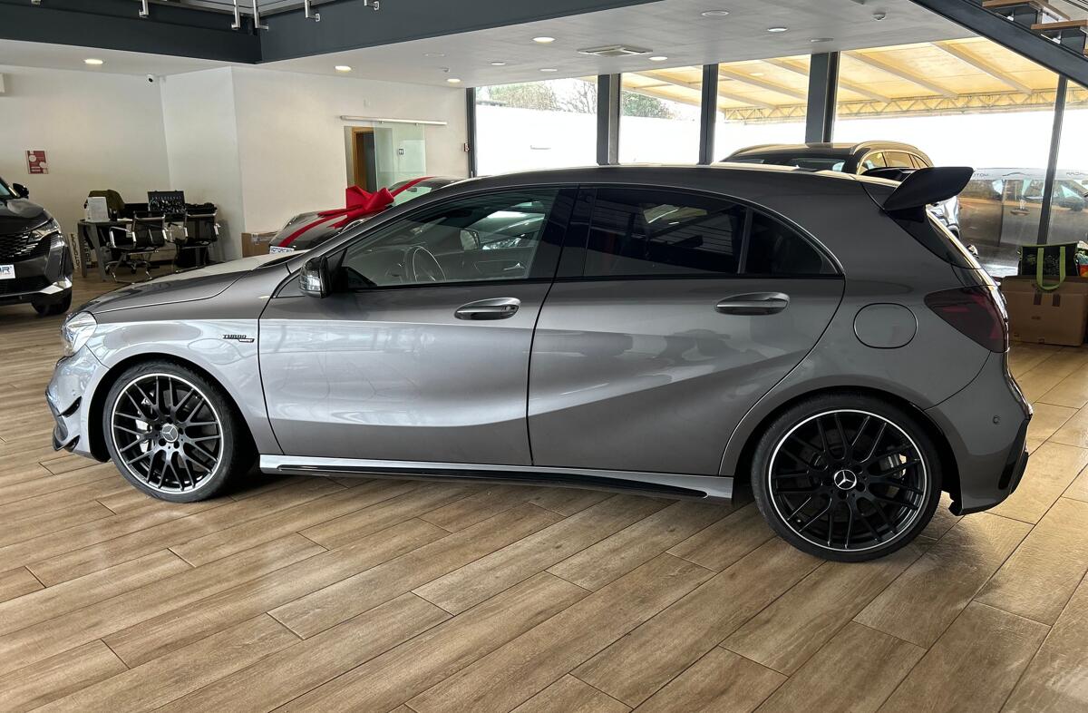 MERCEDES Classe A A 45 AMG 4-Matic