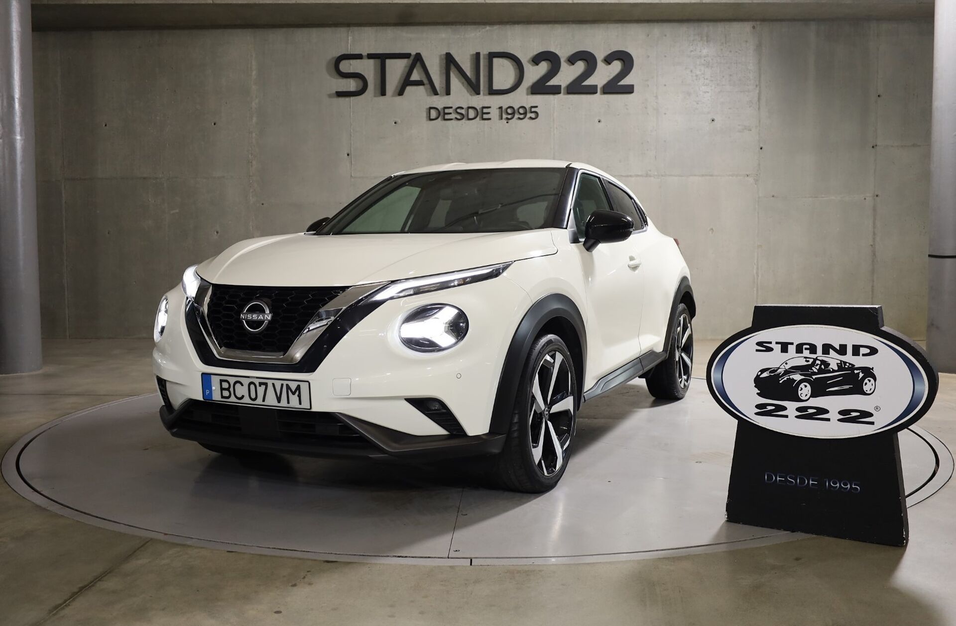 NISSAN Juke 1.0 DIG-T Tekna DCT