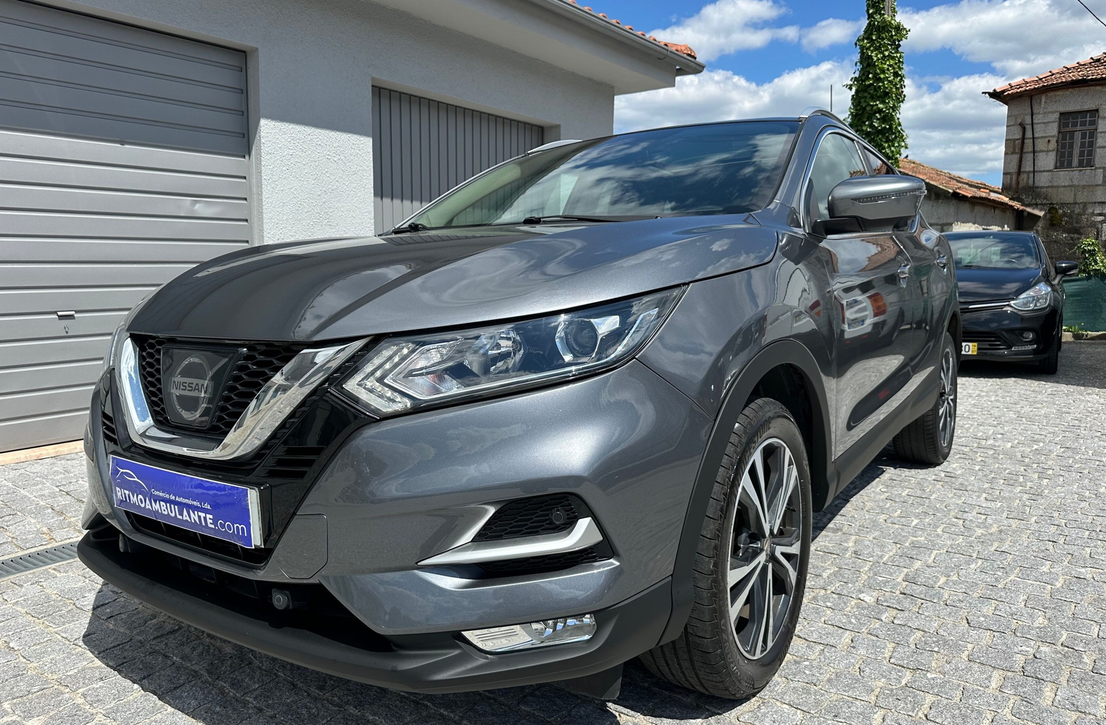 NISSAN Qashqai 1.5 dCi N-Connecta 18 RS+PS