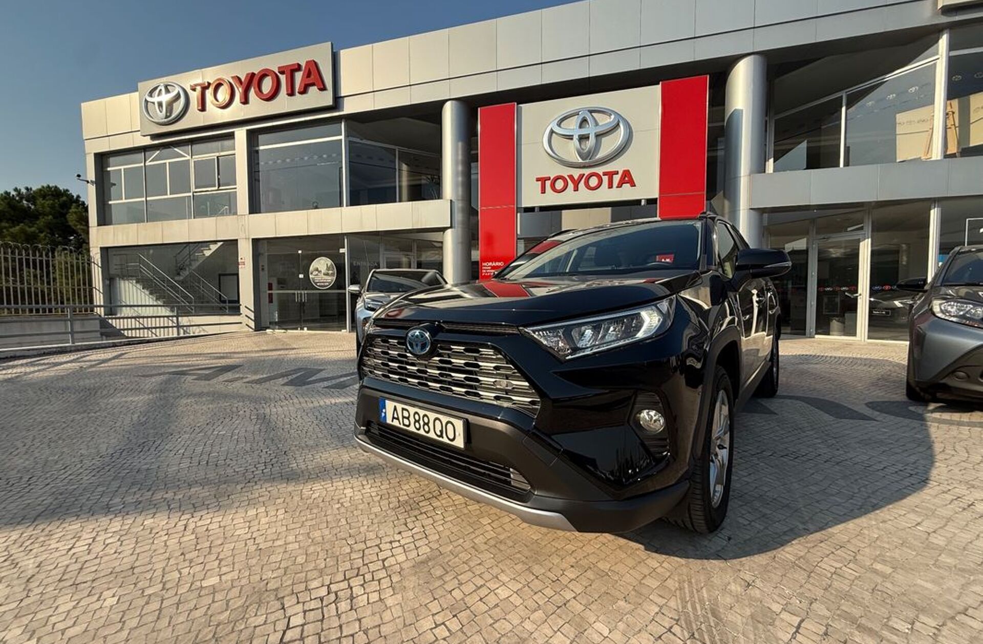 TOYOTA RAV 4 2.5 HDF Exclusive