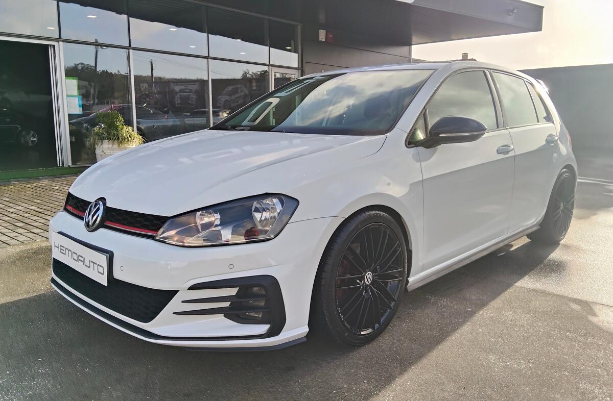 VOLKSWAGEN Golf 1.6 TDi Trendline DSG