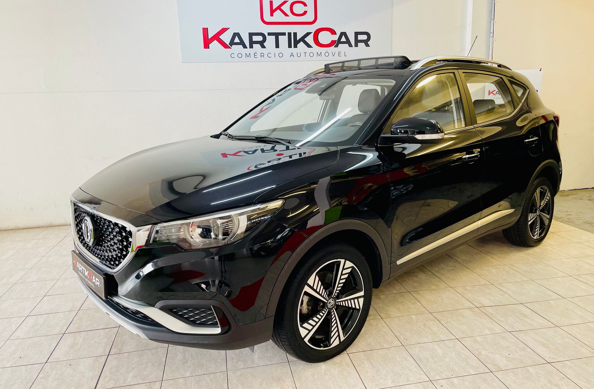 MG ZS 44.5 kWh Luxury