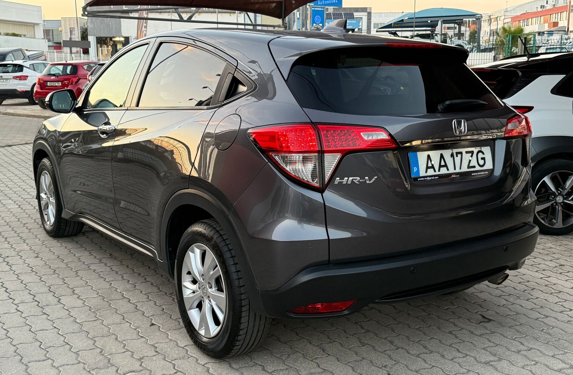 HONDA HR-V 1.5 i-VTEC Elegance Navi