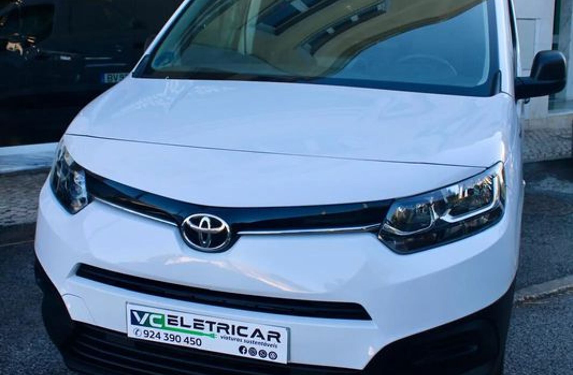 TOYOTA Proace City Verso Proace City 1.5D L2 Luxury 8TA