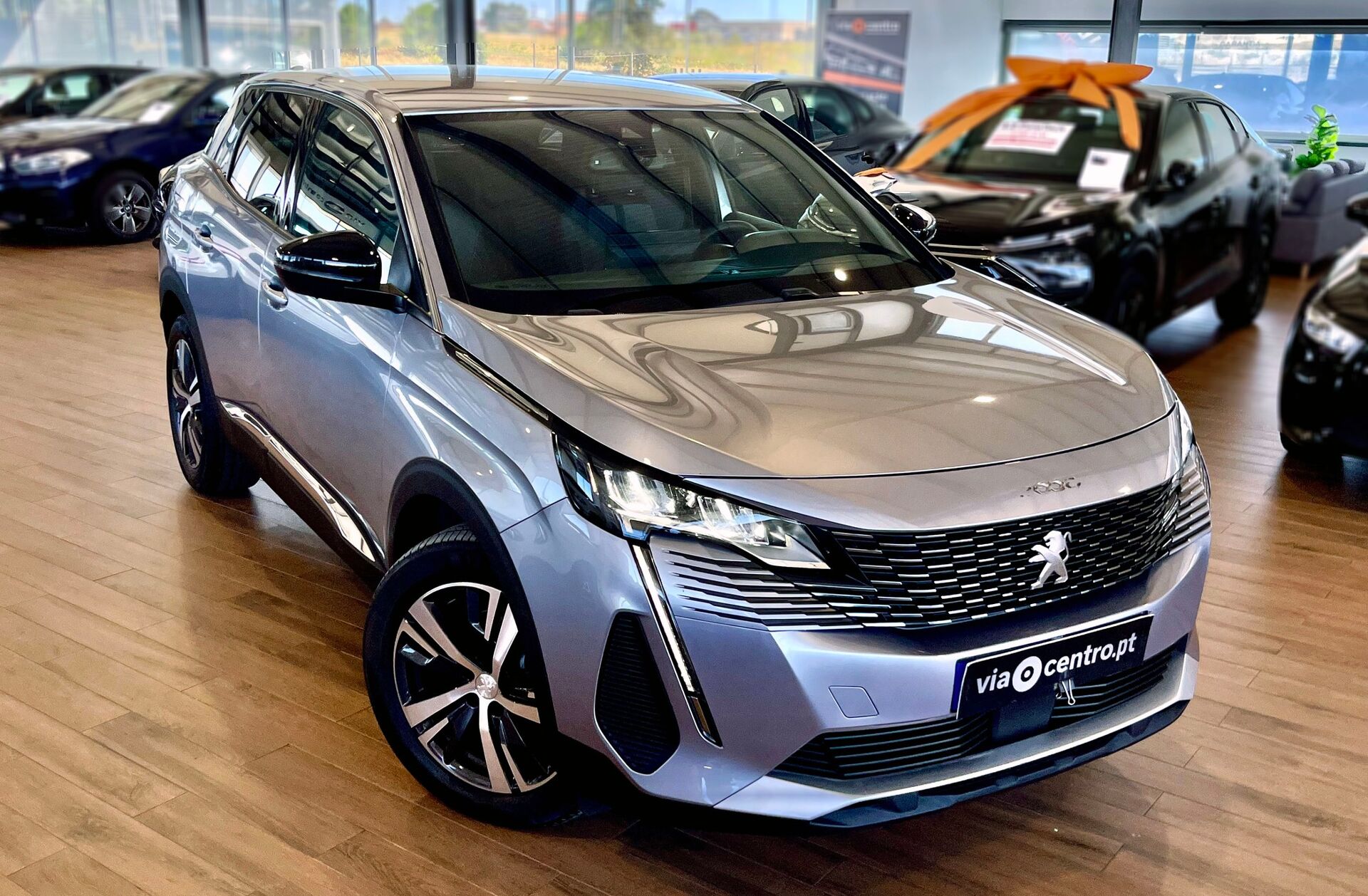 PEUGEOT 3008 1.2 Hybrid Allure Pack e-DCS6
