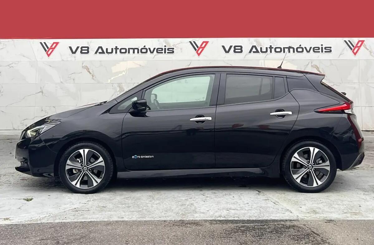 NISSAN Leaf N-Connecta