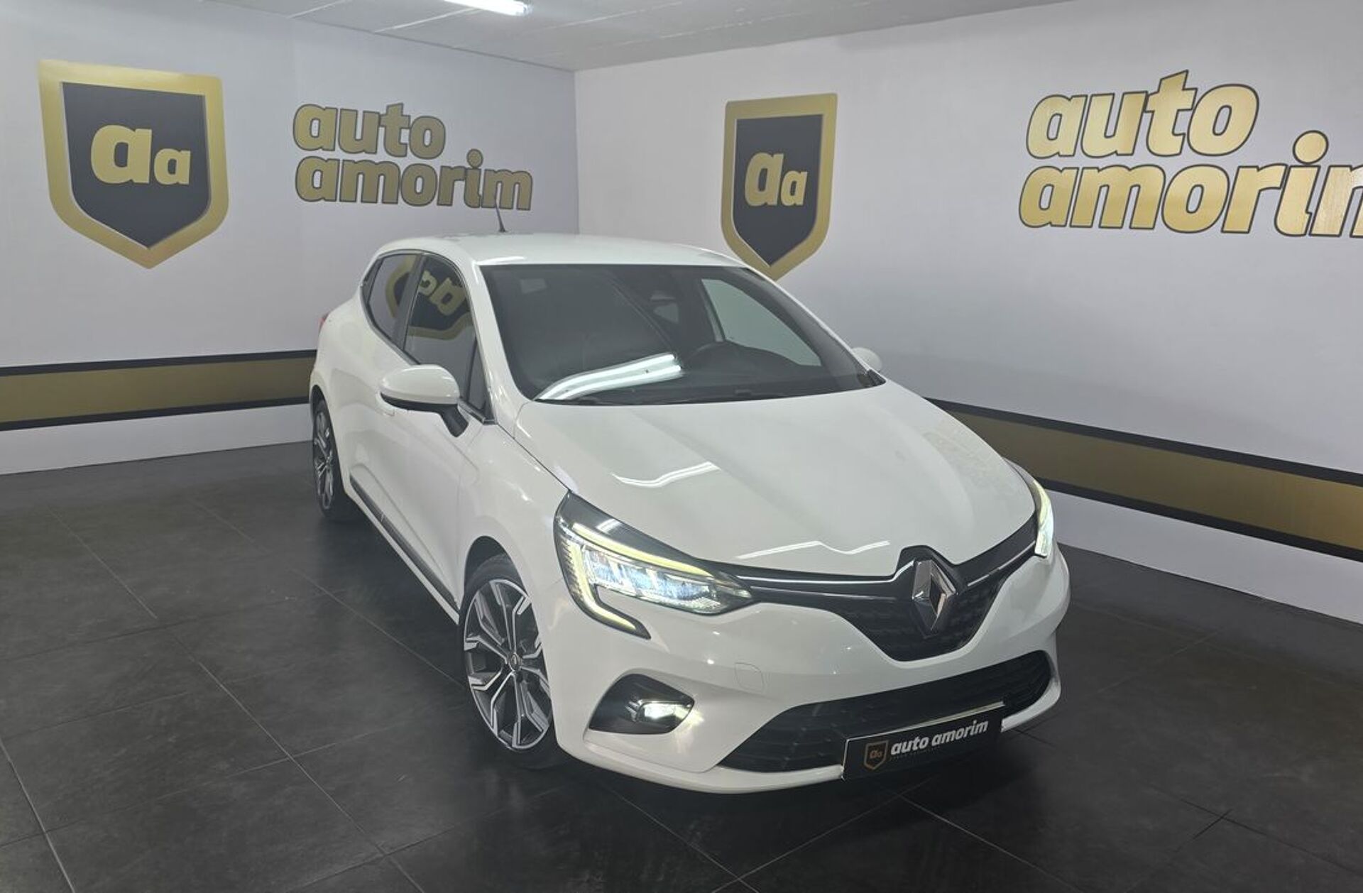 RENAULT Clio 1.5 Blue dCi Exclusive
