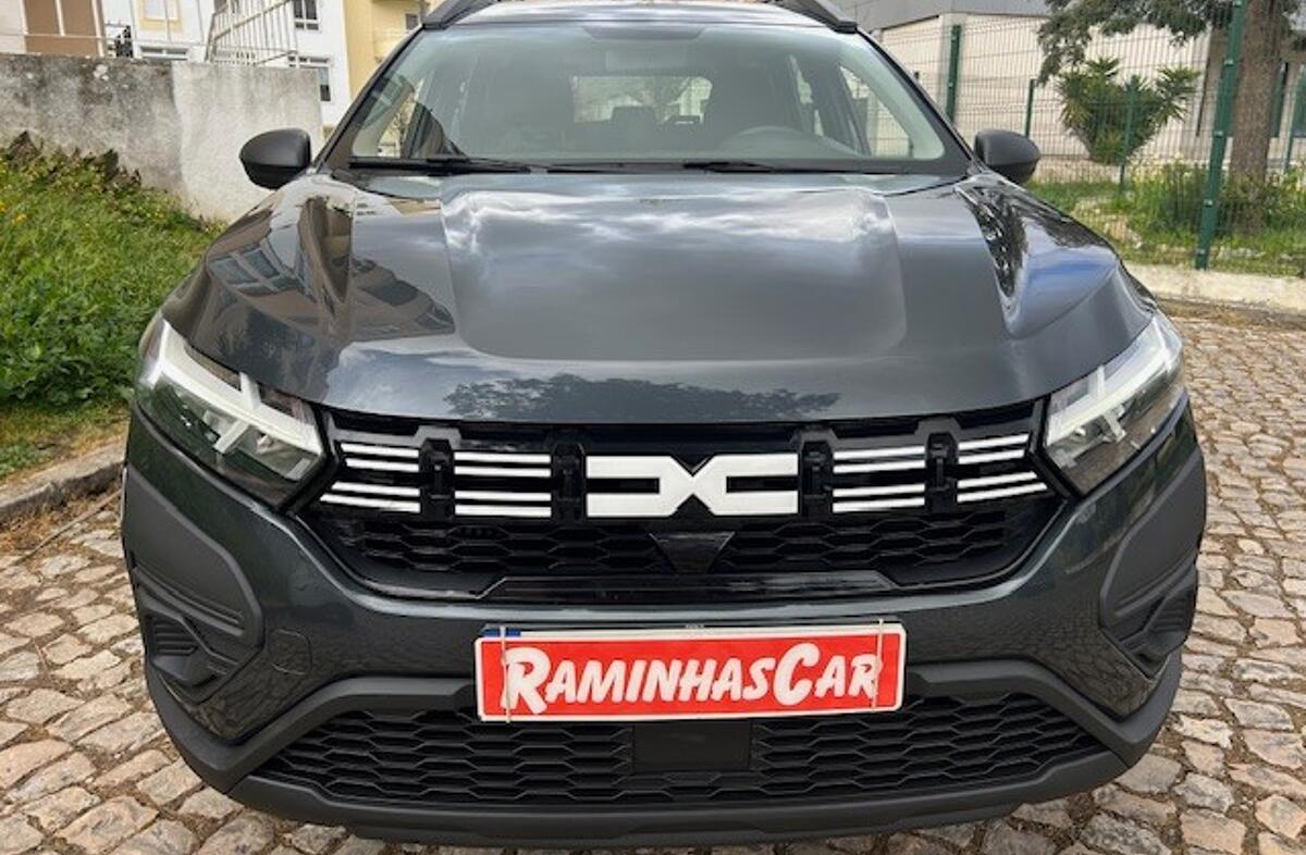 DACIA Jogger 1.0 TCe Essential