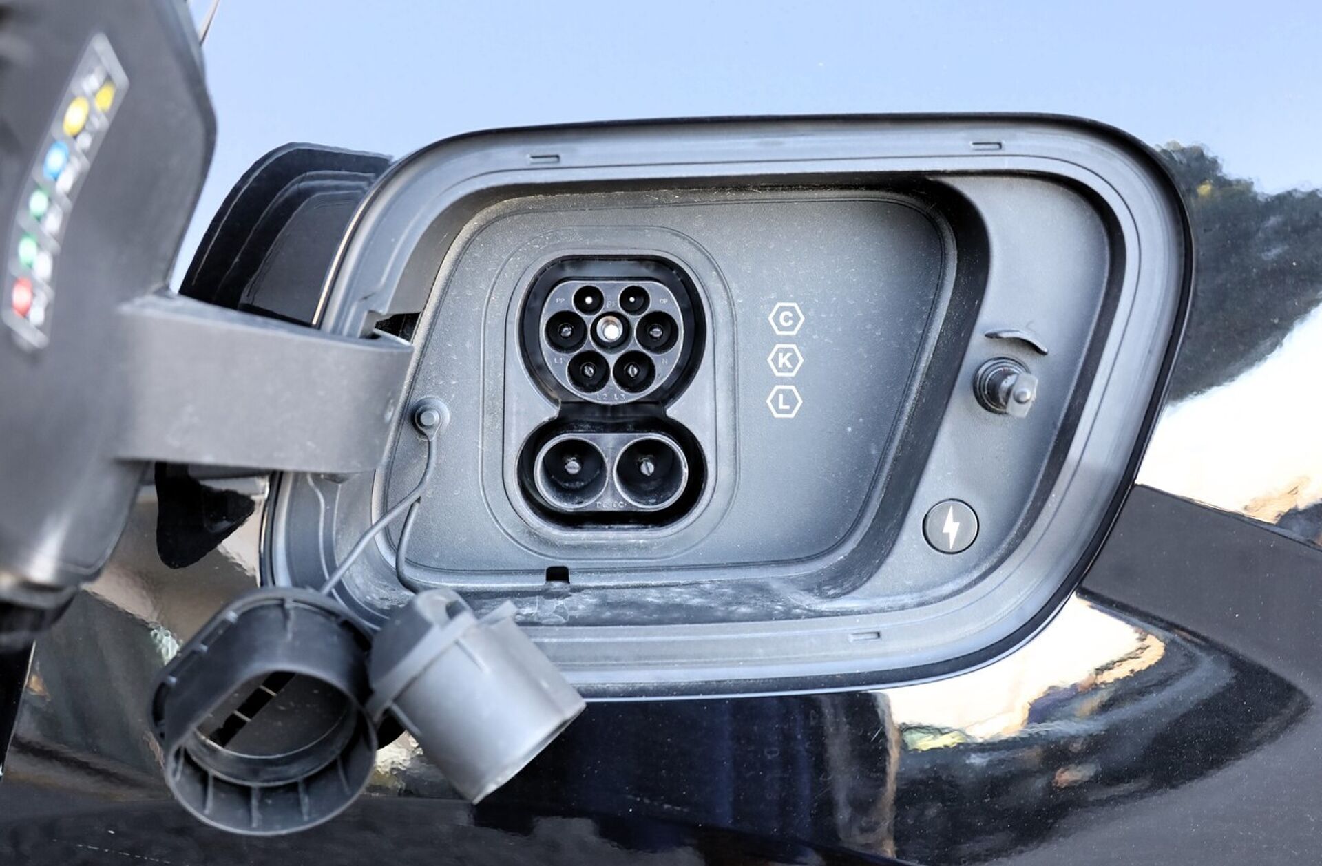 VOLVO EX30 69 kWh Single Motor Extended Range Plus