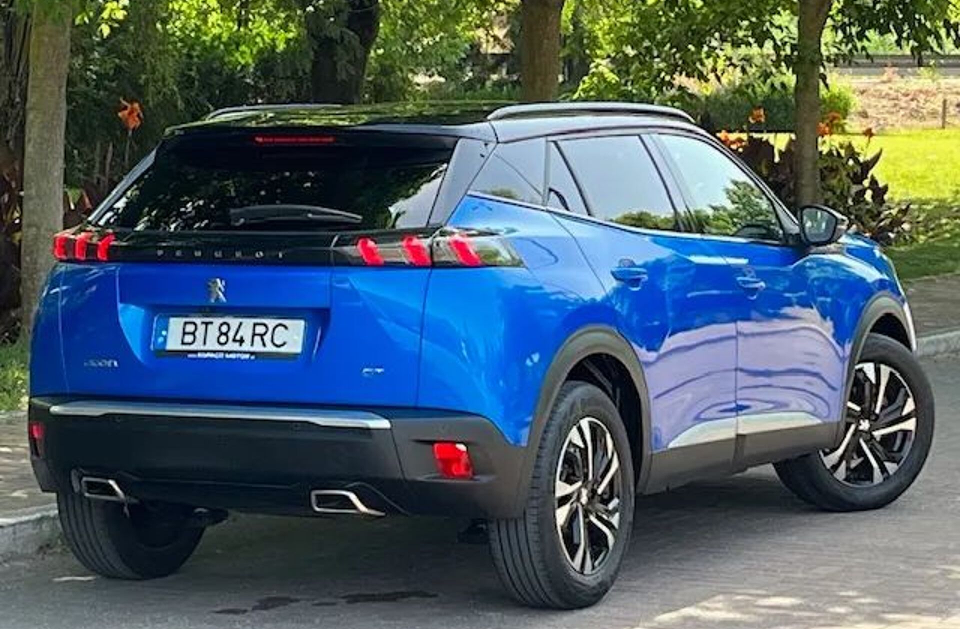 PEUGEOT 2008 1.2 PureTech GT