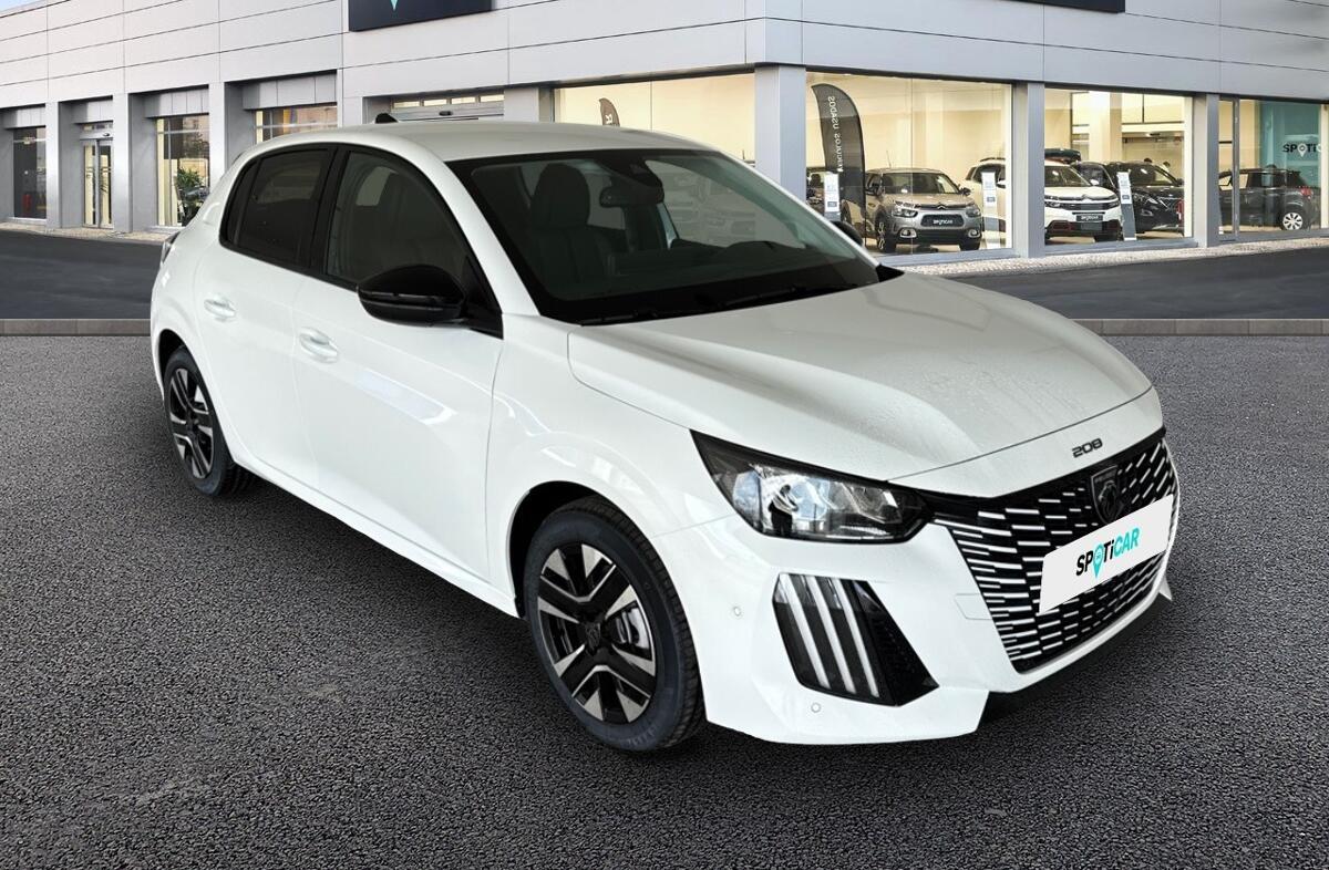 PEUGEOT 208 1.2 Allure