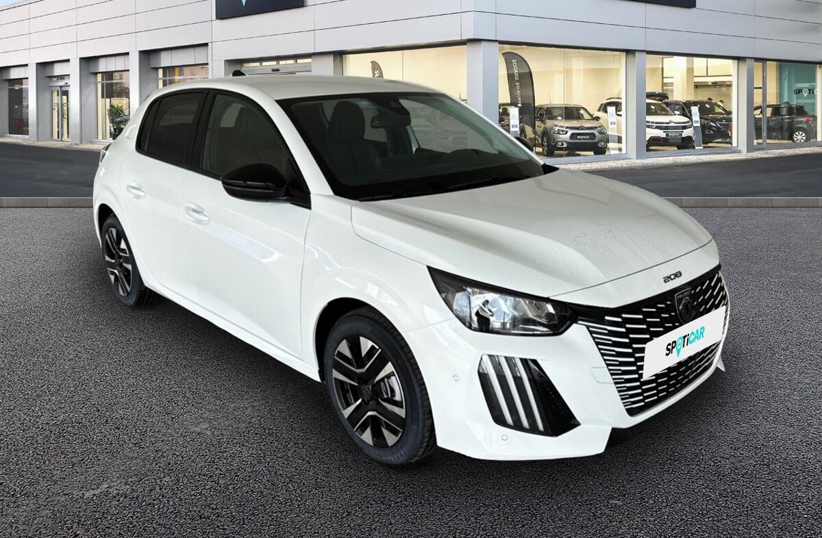 PEUGEOT 208 1.2 Allure