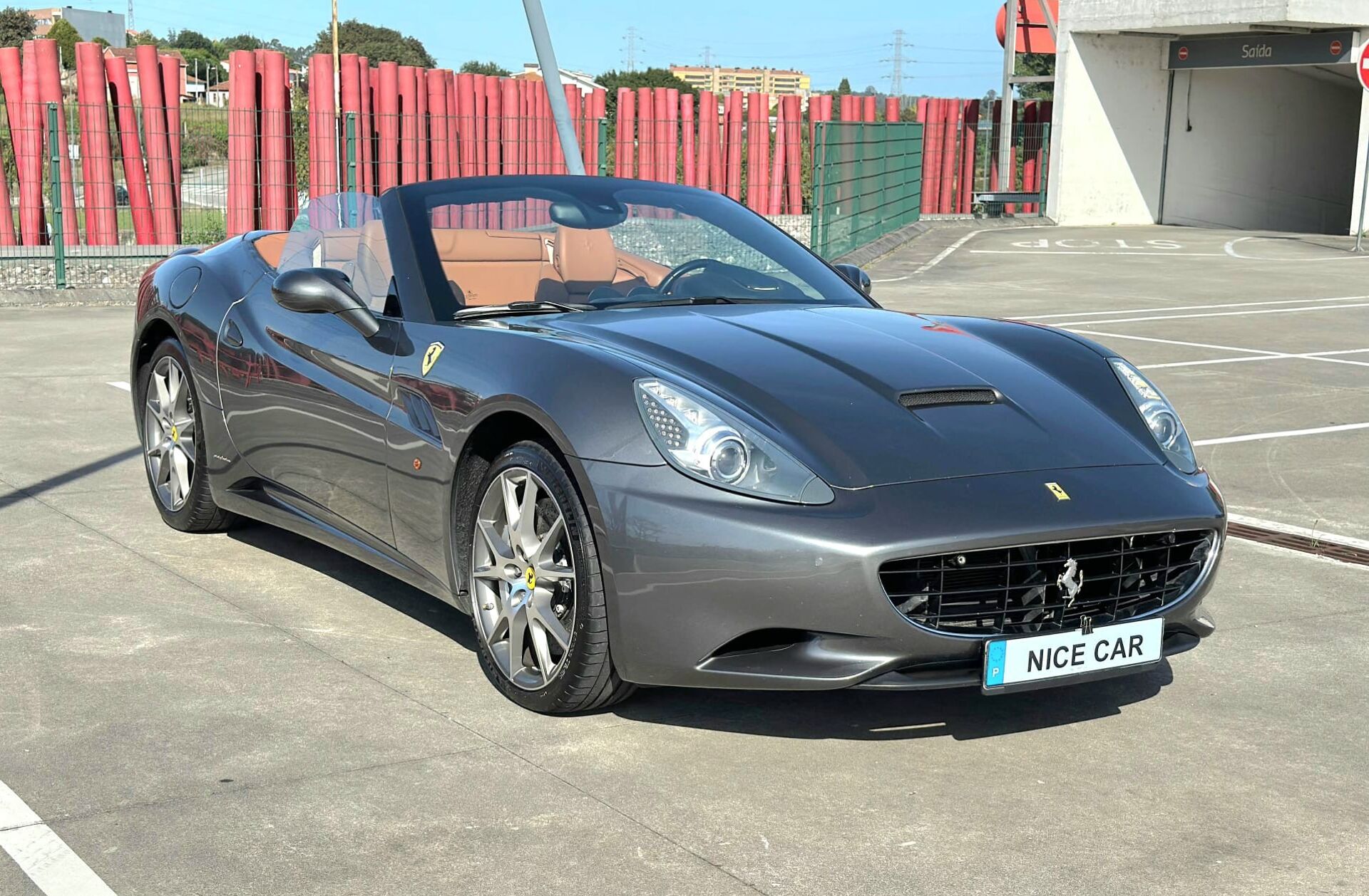 FERRARI California California