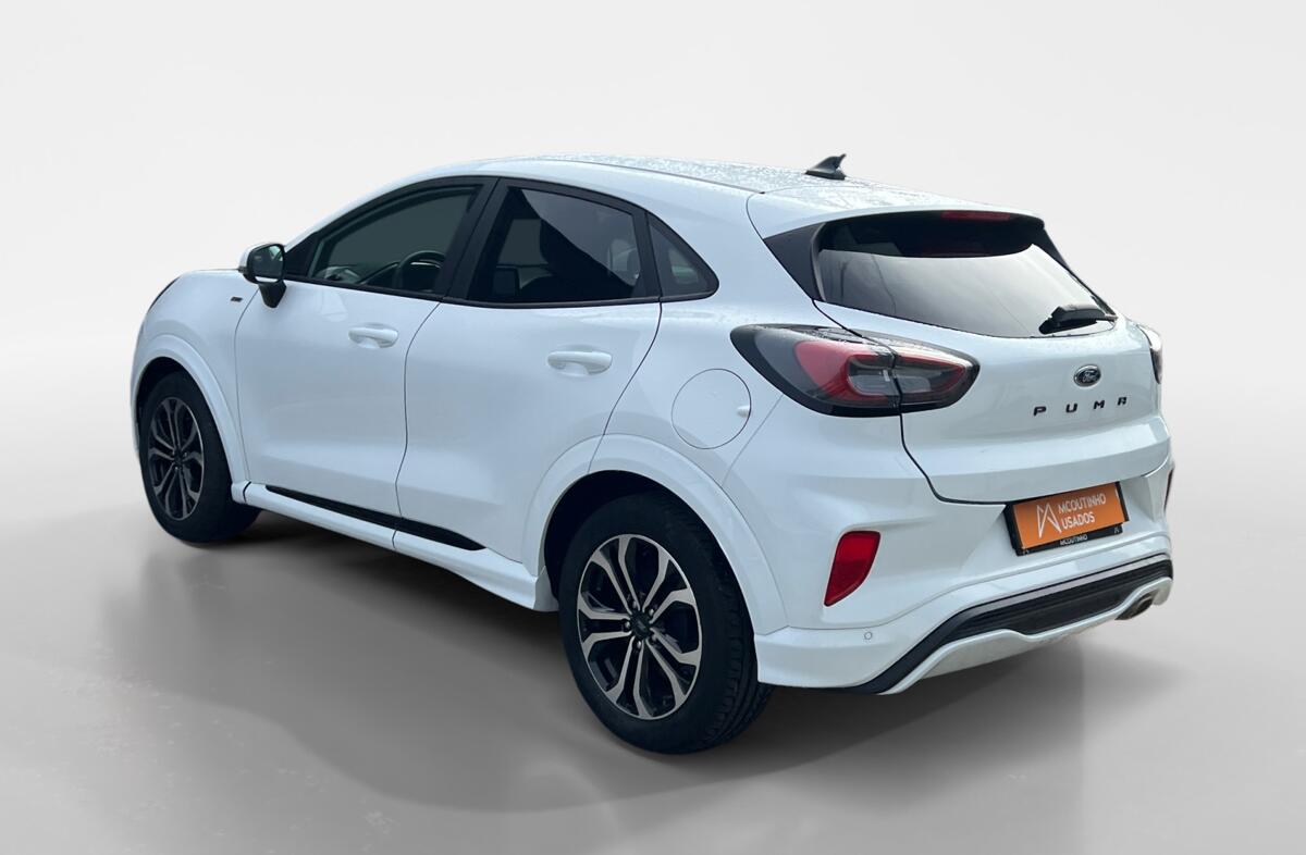 FORD Puma 1.0 EcoBoost mHEV ST-Line