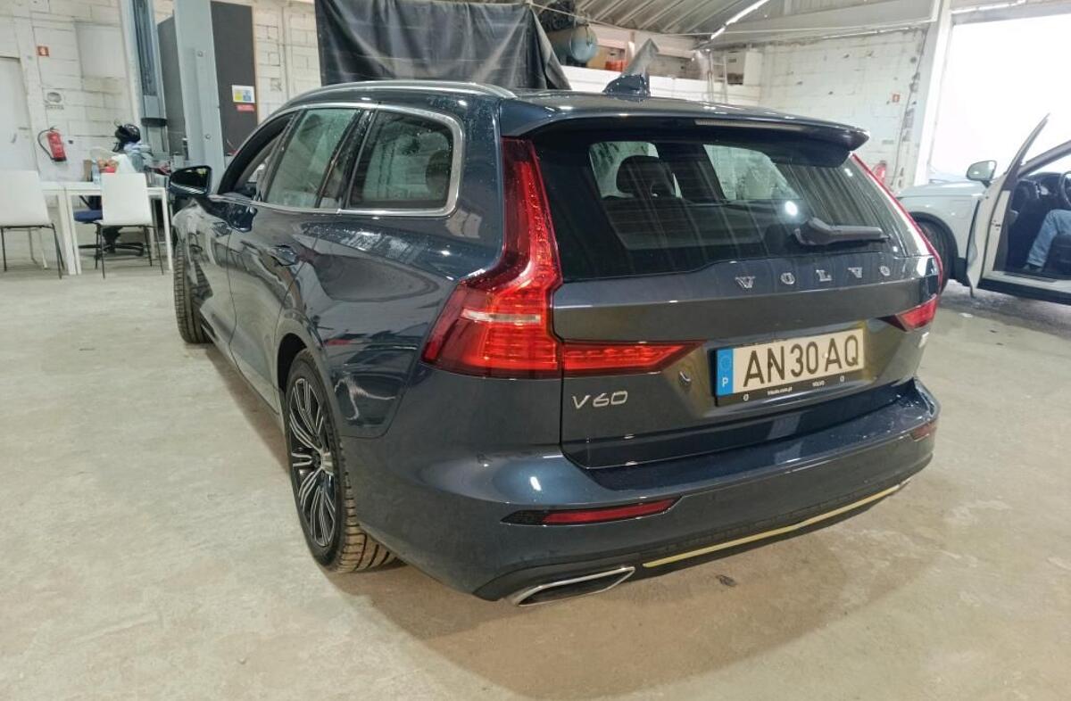 VOLVO V60 2.0 T6 AWD TE Inscription Expression