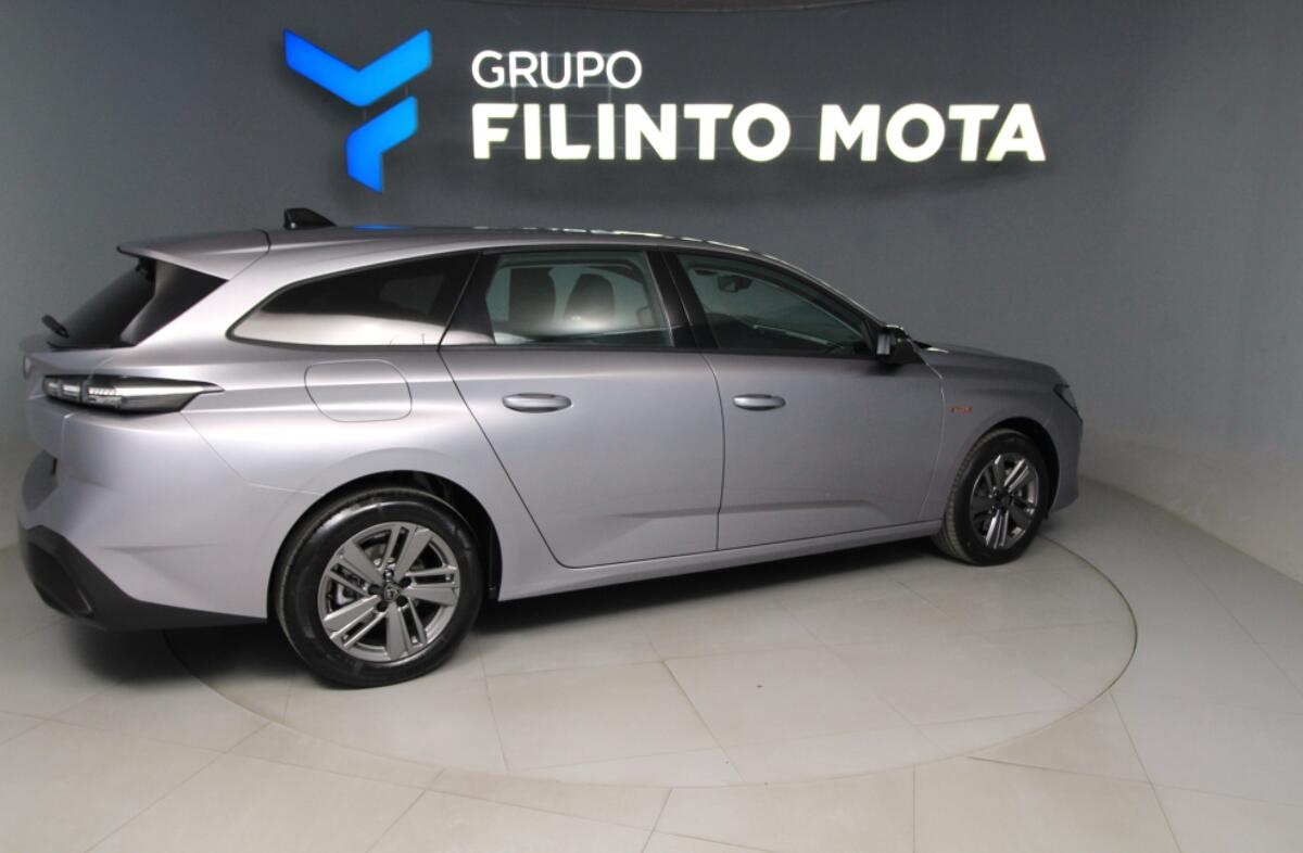 PEUGEOT 308 SW 1.2 Hybrid Style e-DCS6