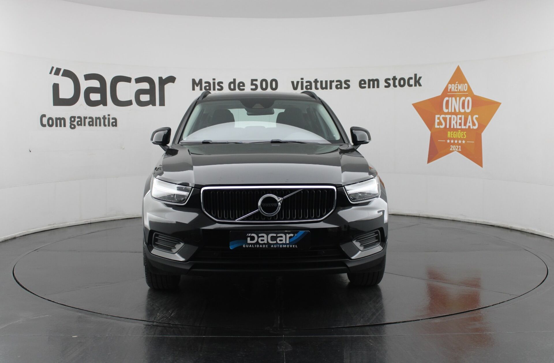 VOLVO XC40 1.5 T2 Momentum Core