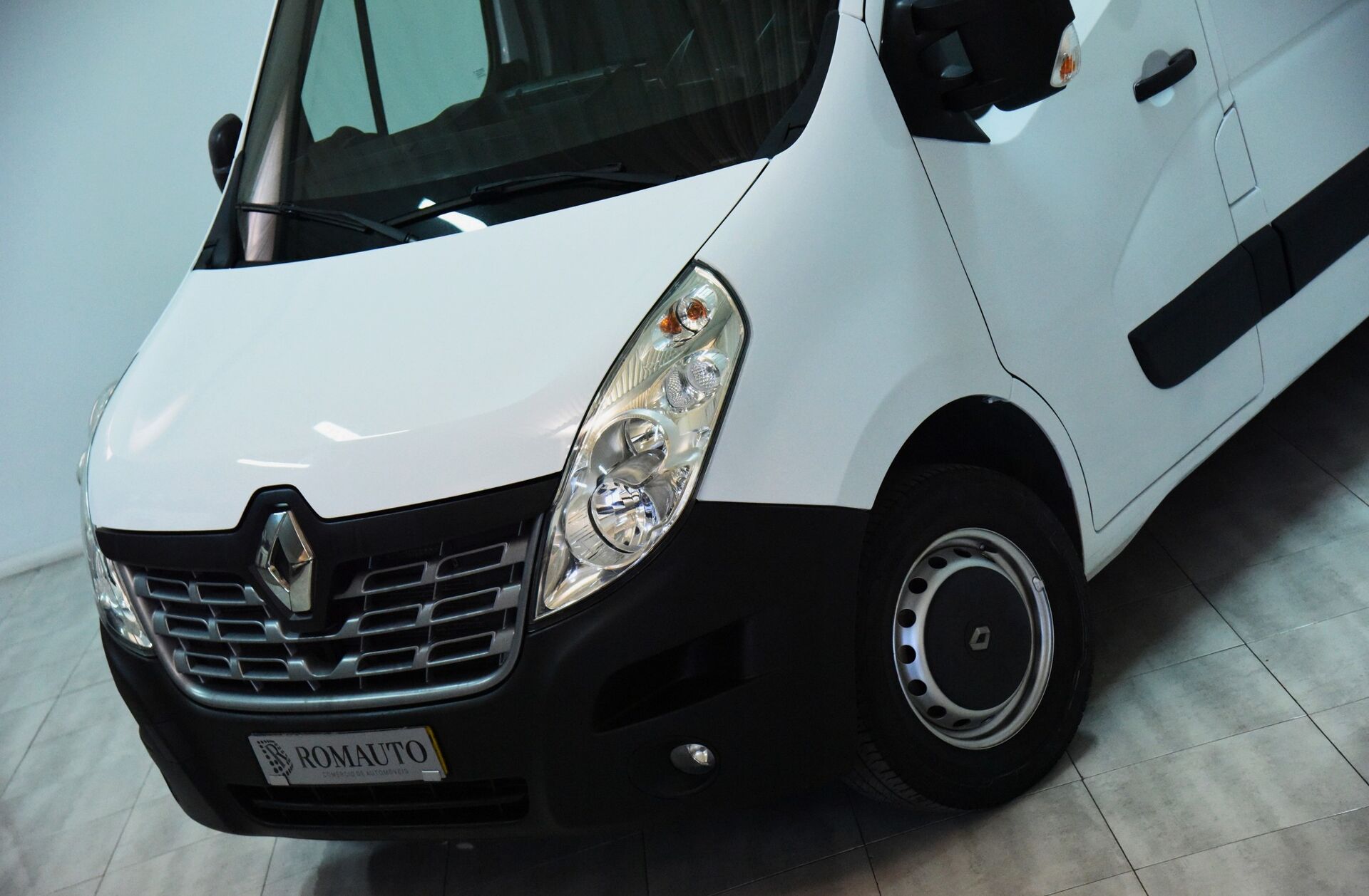 RENAULT Master 2.3 dCi L2H2 3.5T