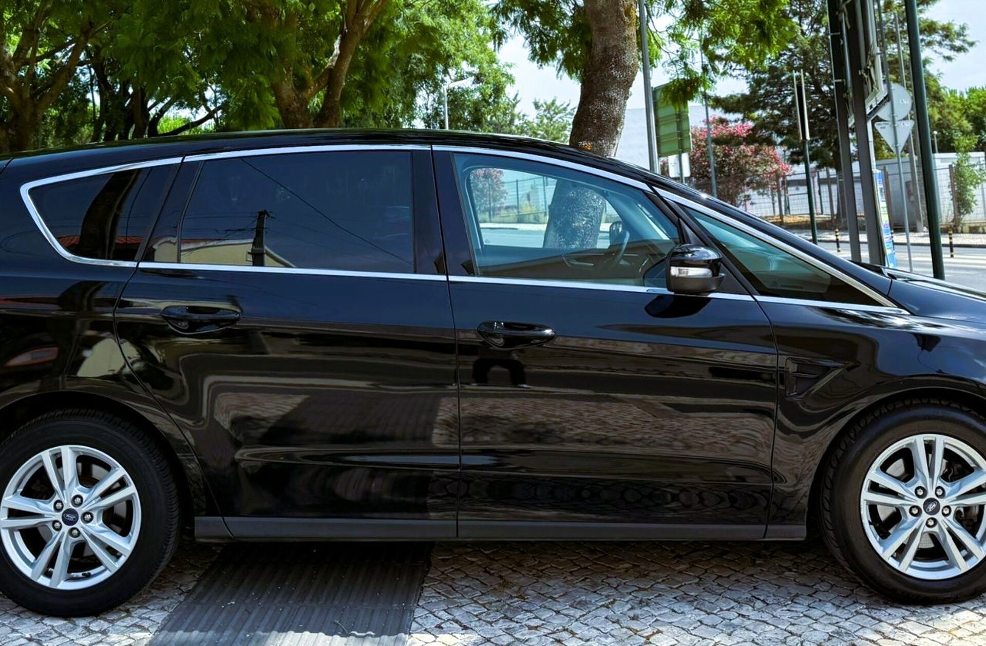 FORD S-MAX 2.0 TDCi Titanium