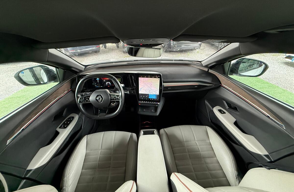RENAULT Mégane E-Tech EV60 Iconic Super Charge