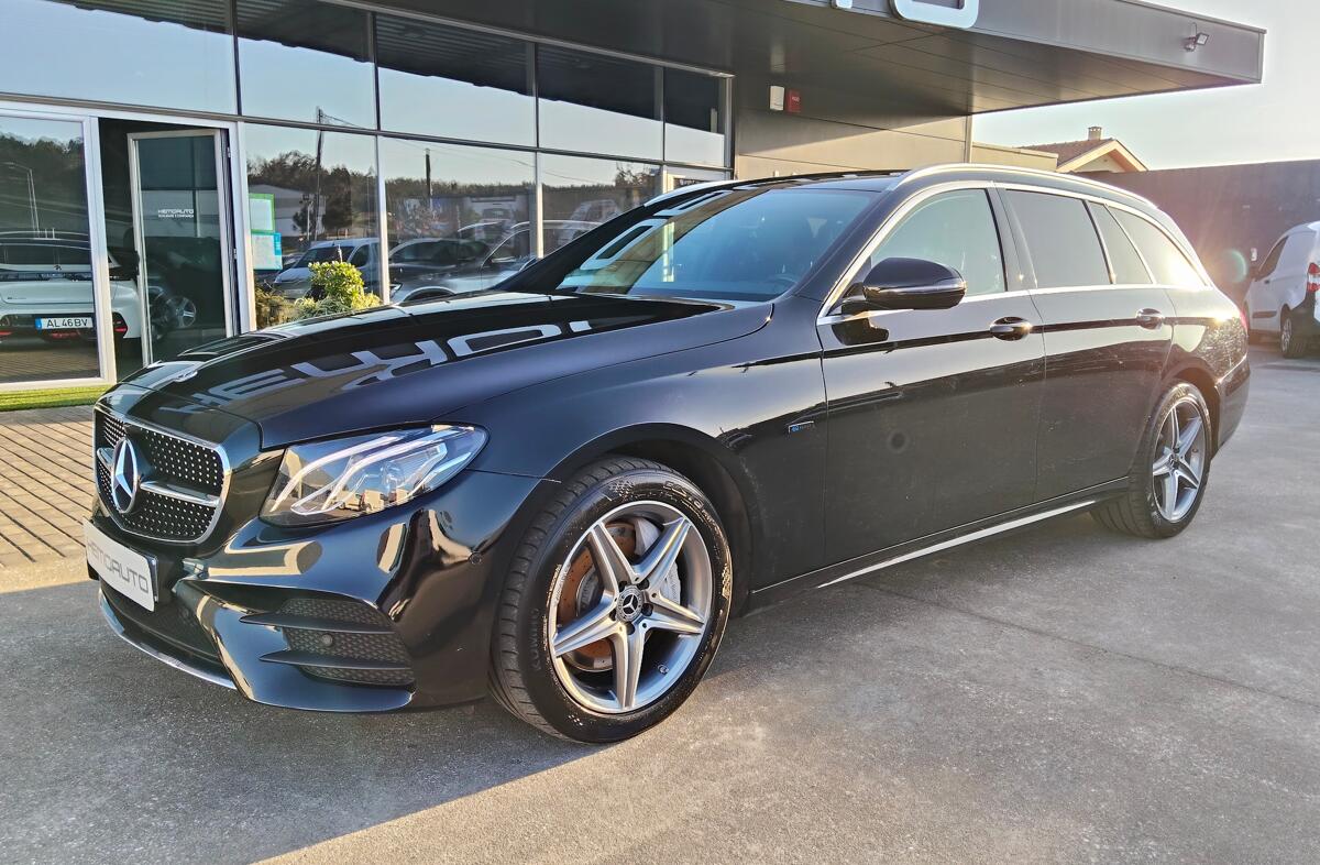 MERCEDES Classe E E 300 de AMG Line