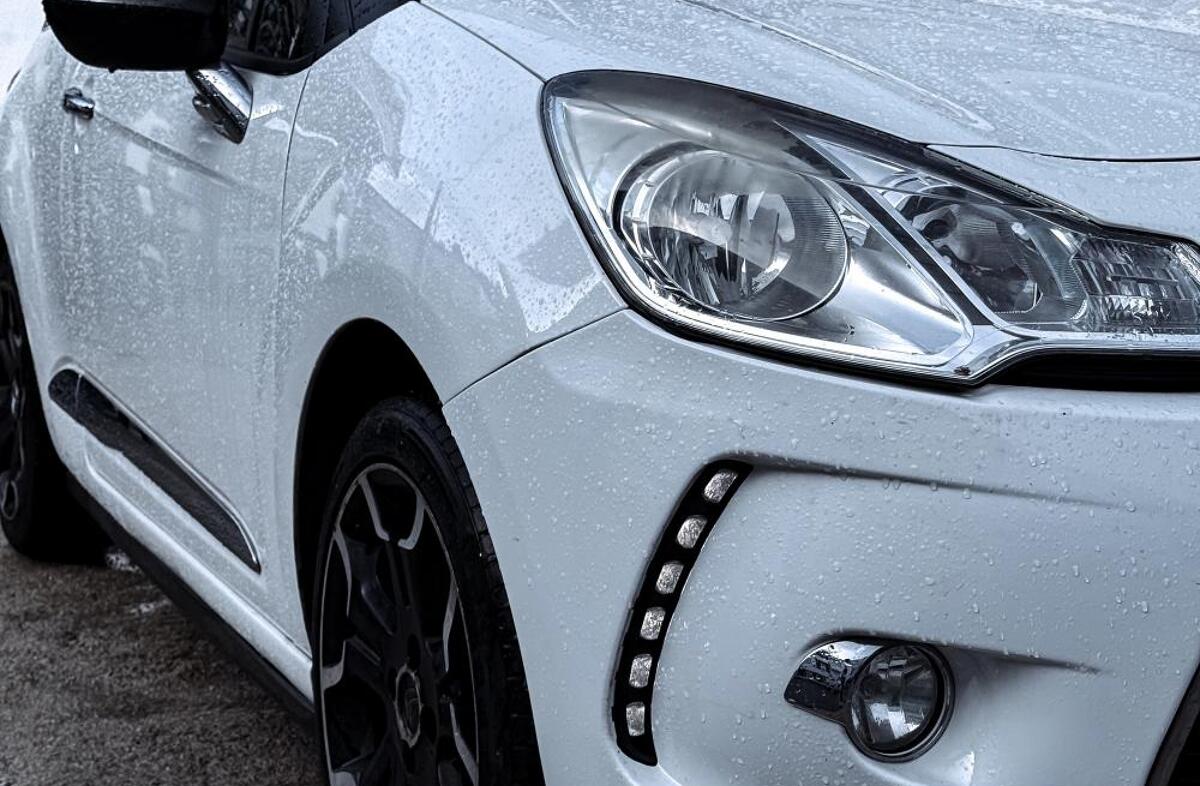 CITROEN DS 3 1.6 e-HDi Airdream Sport Chic