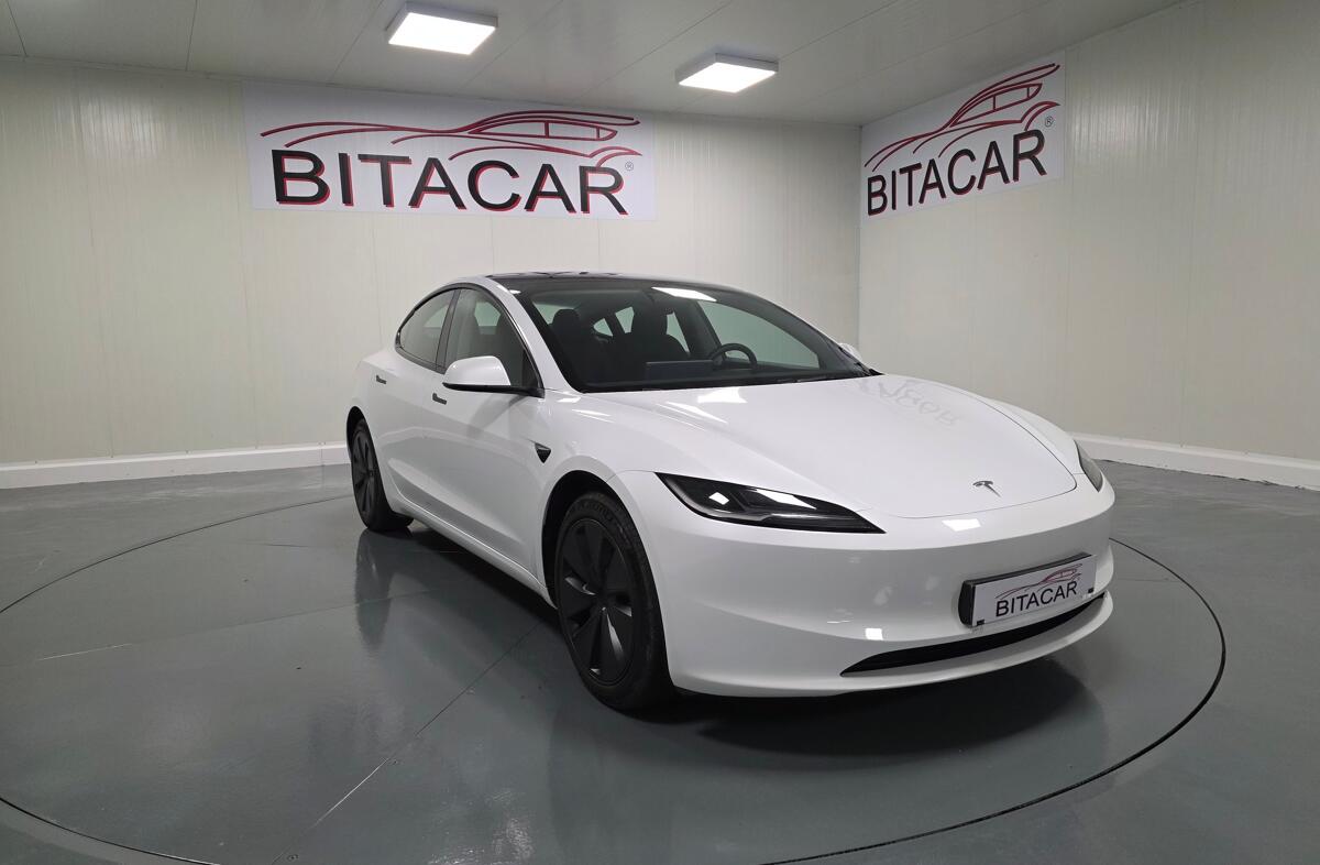 TESLA Model 3 Tração Traseira Premium