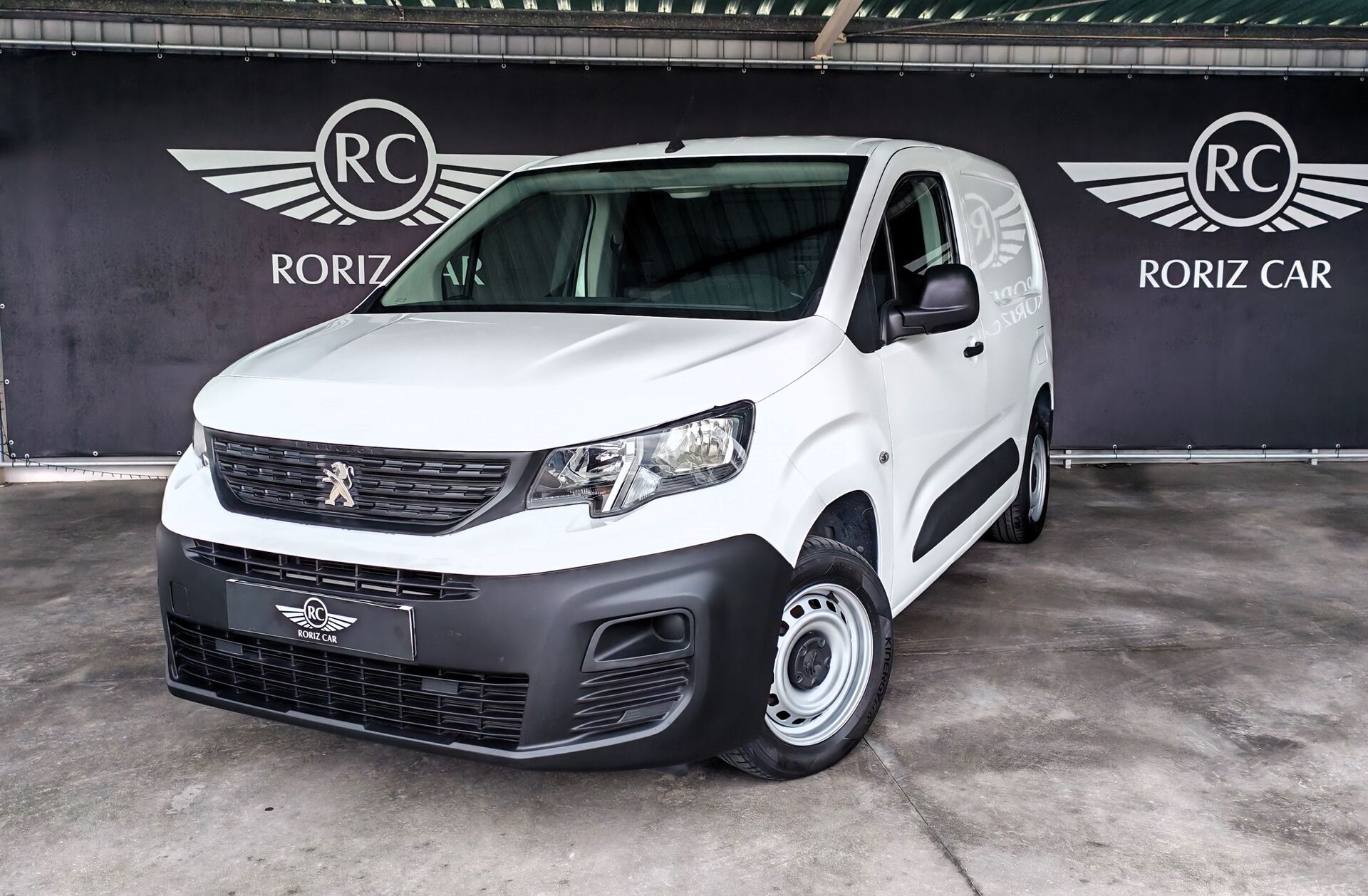 PEUGEOT Partner 1.5 BlueHDi Asphalt Standard