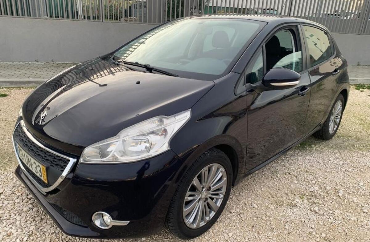 PEUGEOT 208 1.4 HDi Active
