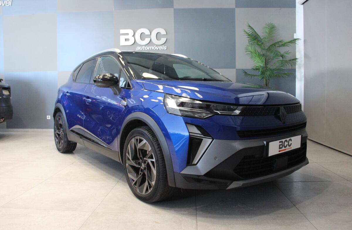 RENAULT Captur 1.6 E-Tech Plug-In Hybrid Techno