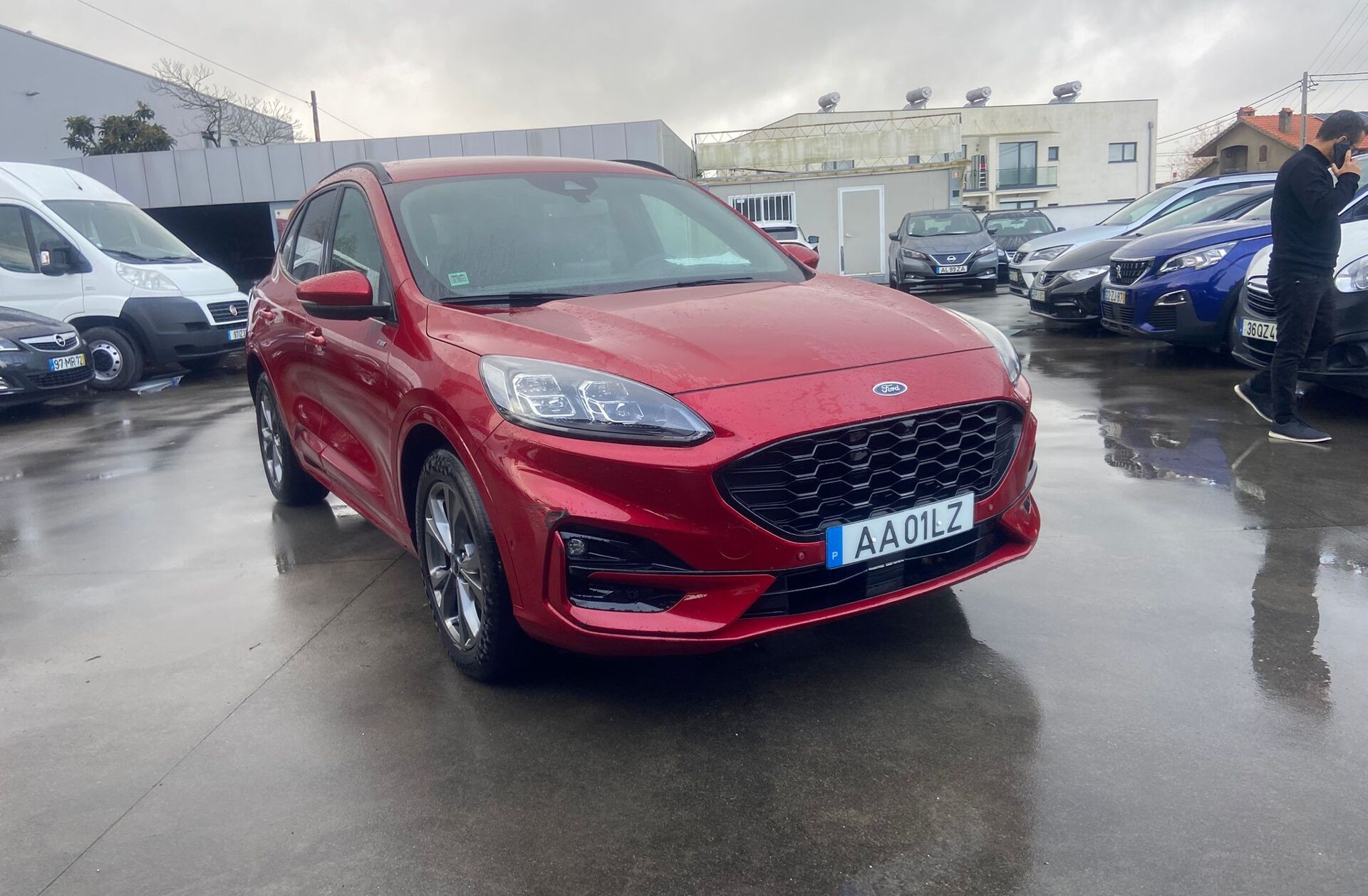 FORD Kuga 2.5 FHEV ST-Line