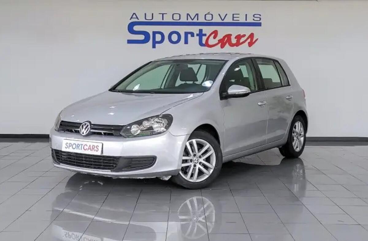 VOLKSWAGEN Golf 1.6 TDi Confortline