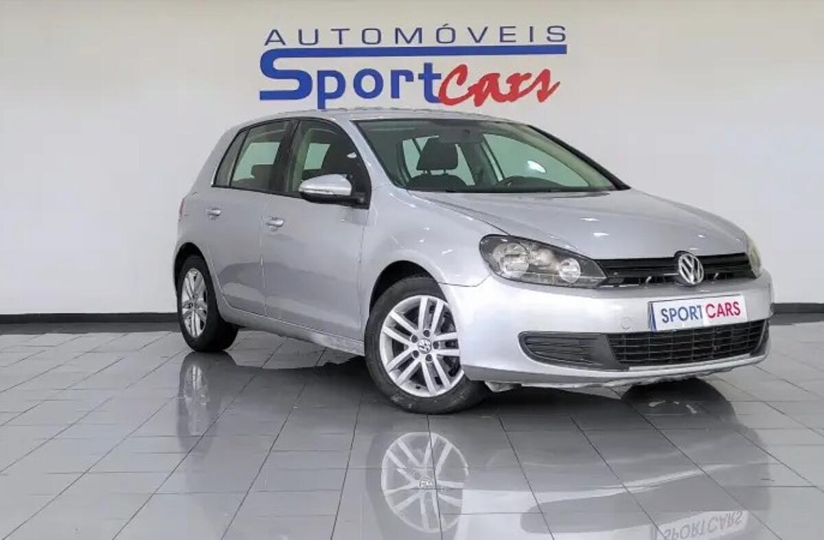 VOLKSWAGEN Golf 1.6 TDi Confortline