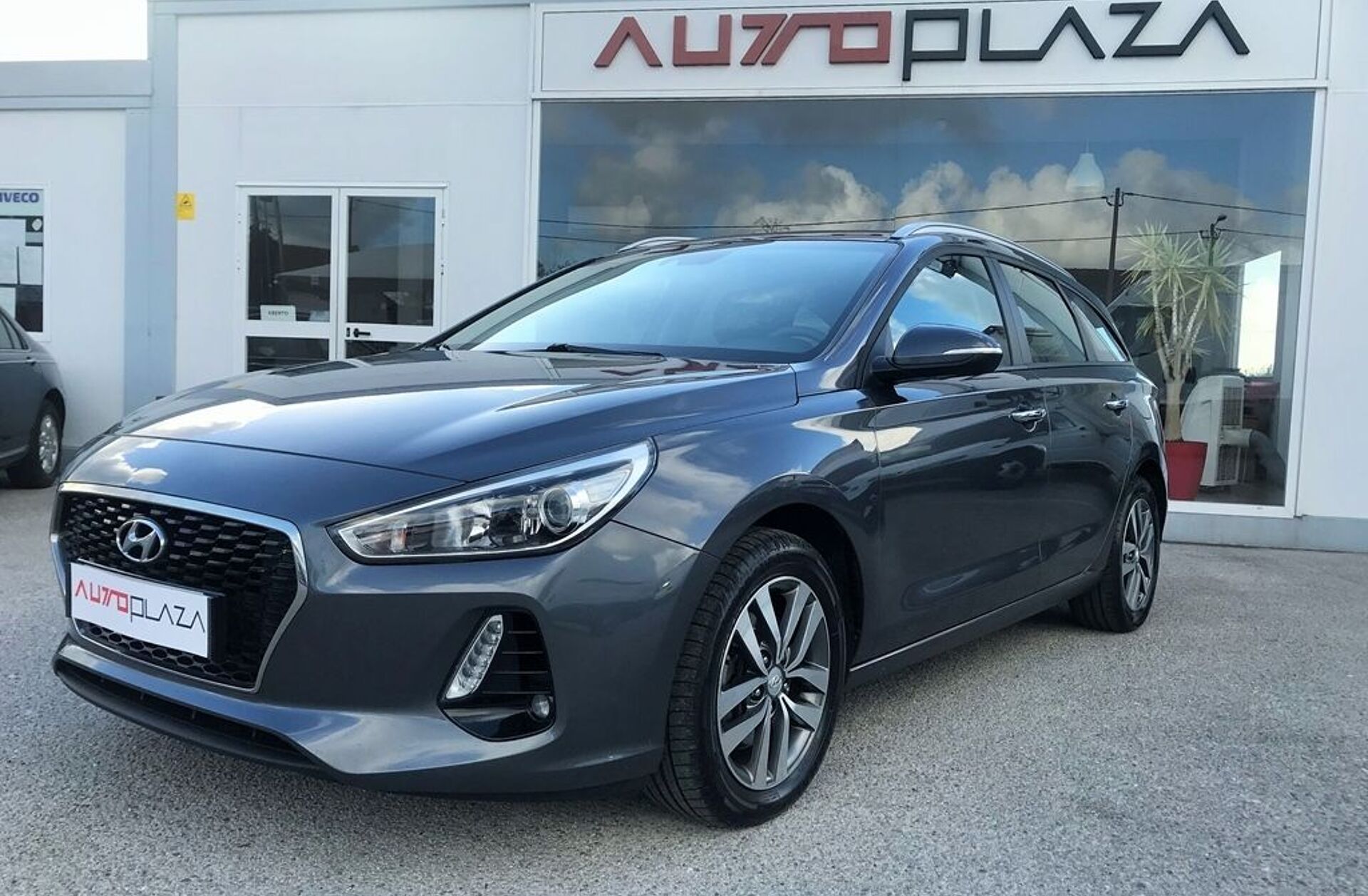 HYUNDAI i30 1.6 CRDi Blue Comfort+Navi