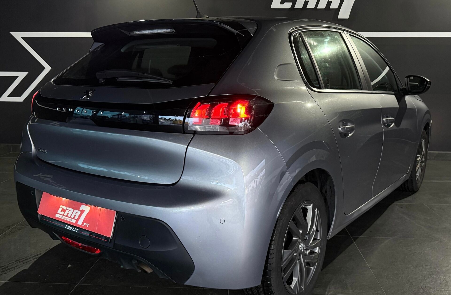 PEUGEOT 208 1.2 PureTech Allure