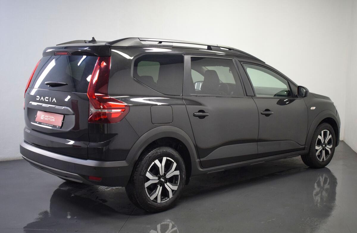 DACIA Jogger 1.0 TCe Essential