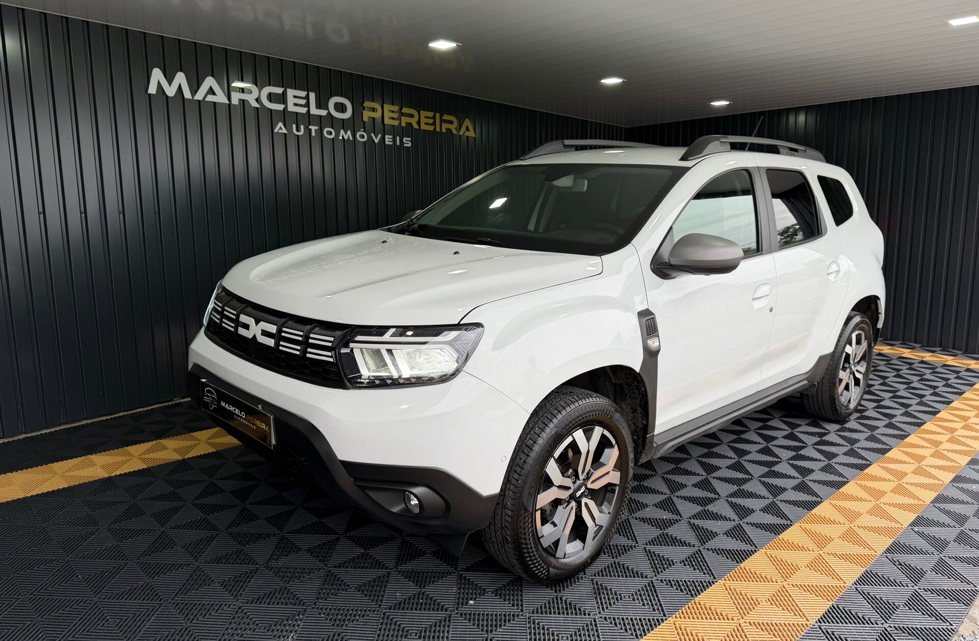 DACIA Duster 1.0 TCe ECO-G Journey+ Up&Go Bi-Fuel
