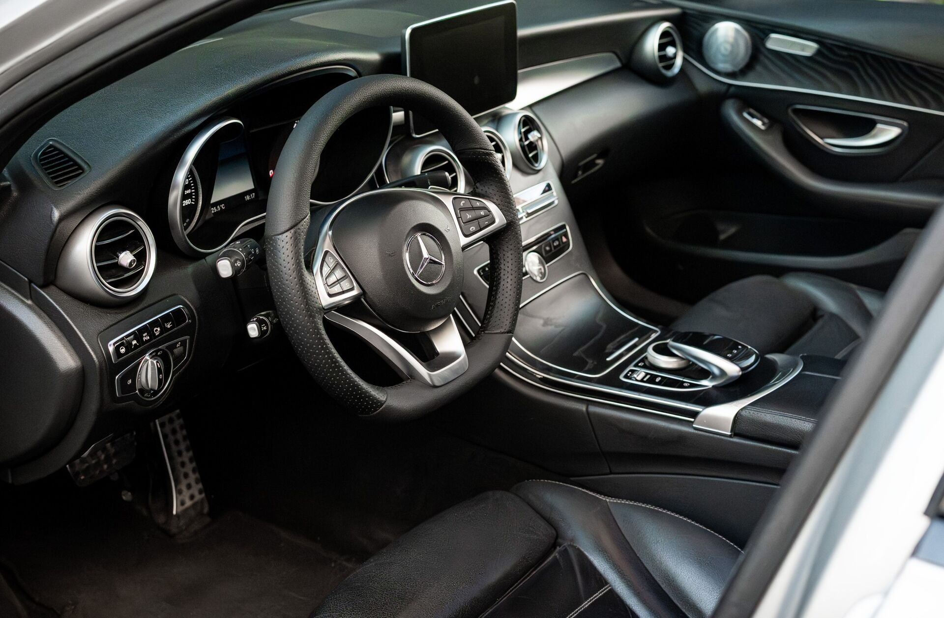 MERCEDES Classe C C 220 d AMG Line Aut.