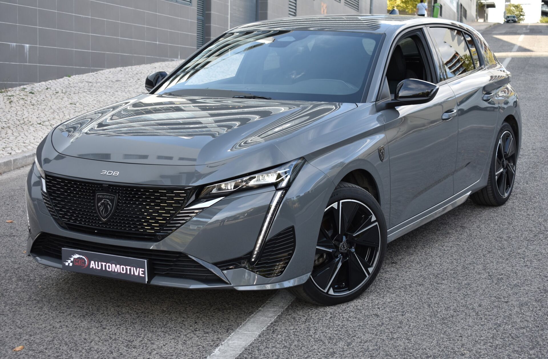 PEUGEOT 308 e- 54 kWh GT