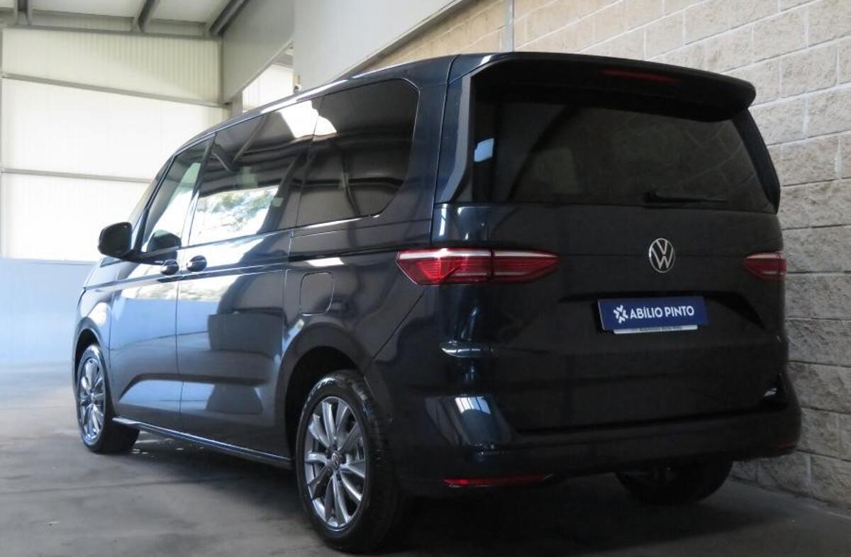 VOLKSWAGEN Multivan 2.0 TDI Life DSG