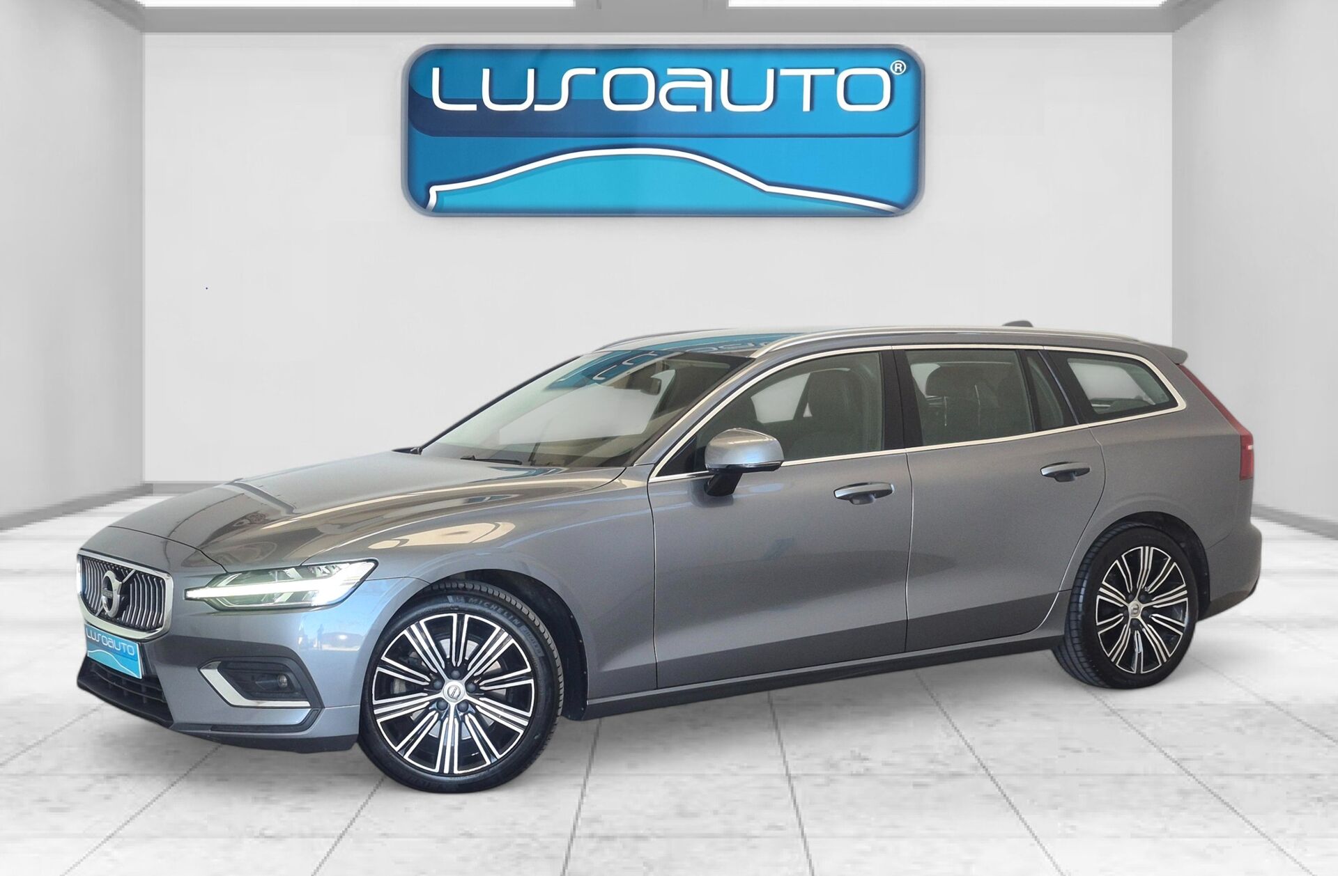 VOLVO V60 2.0 B4 Inscription Geartronic