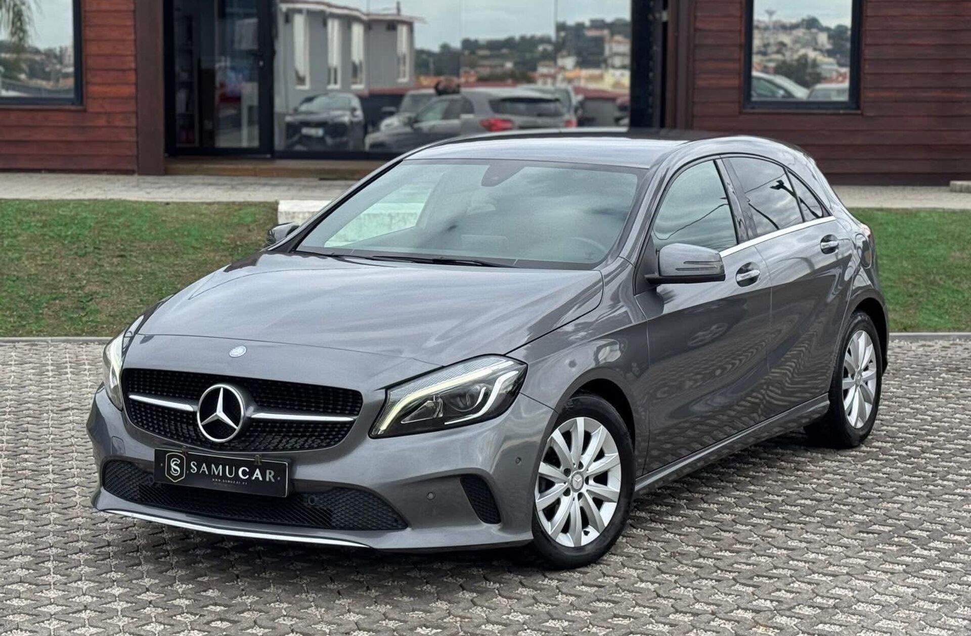 MERCEDES Classe A A 180 d Fleet Pack Style Aut.