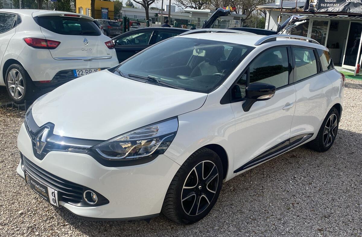RENAULT Clio 0.9 TCE Confort