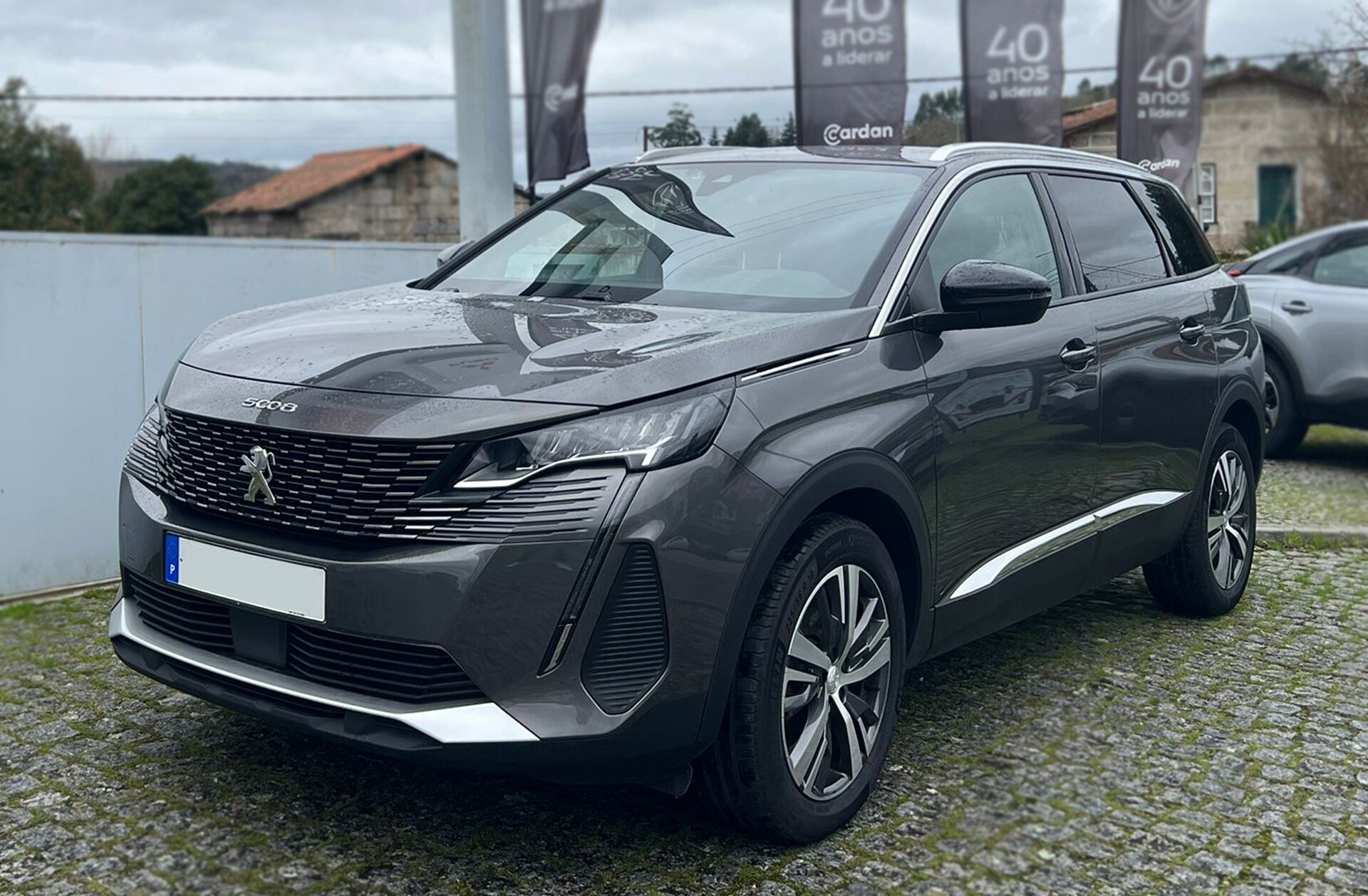PEUGEOT 5008 1.5 BlueHDi Allure Pack EAT8