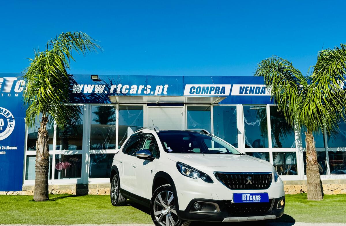 PEUGEOT 2008 1.2 PureTech Crossway