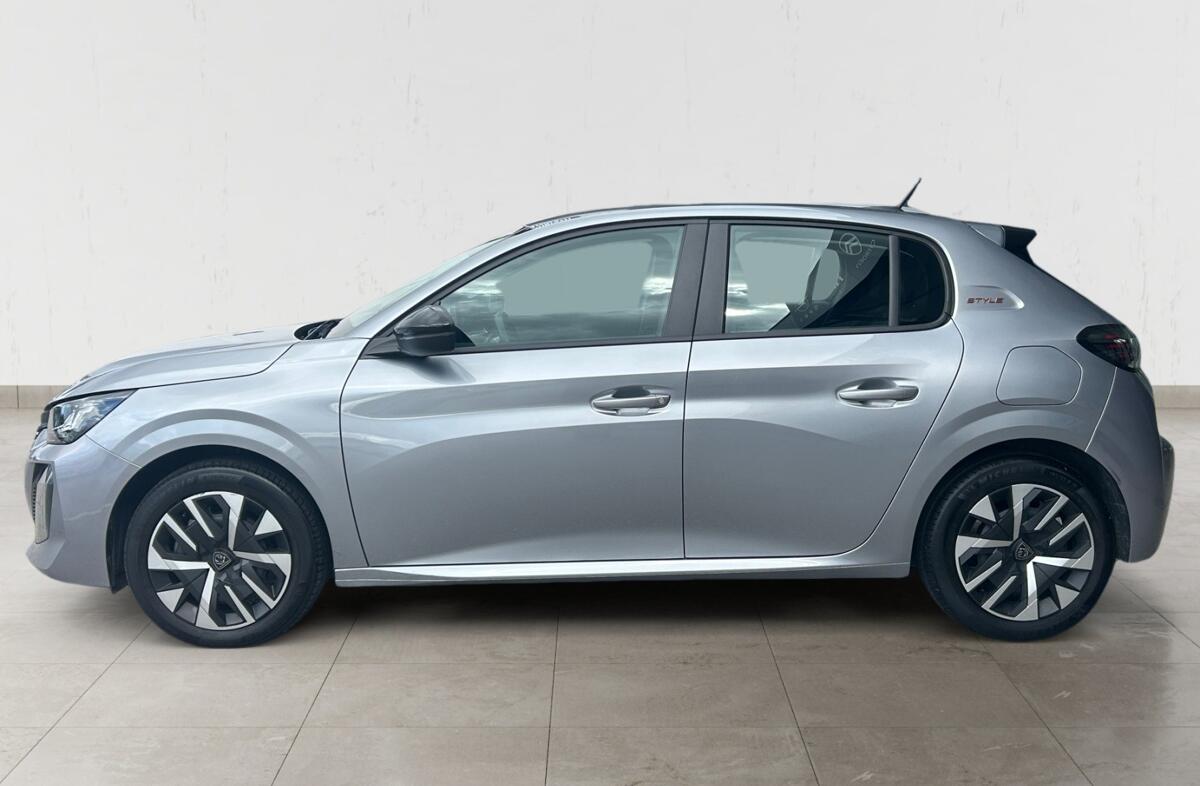 PEUGEOT 208 1.2 PureTech Style