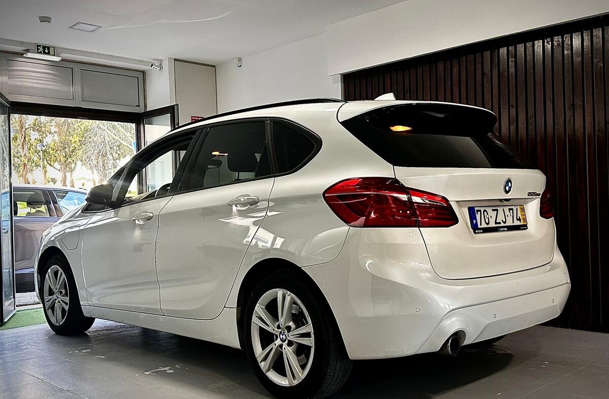 BMW Serie-2 225 xe Line Sport