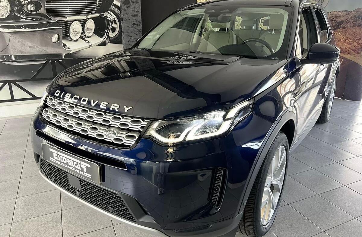 LAND ROVER Discovery S.1.5 I3 P300e AWD SE