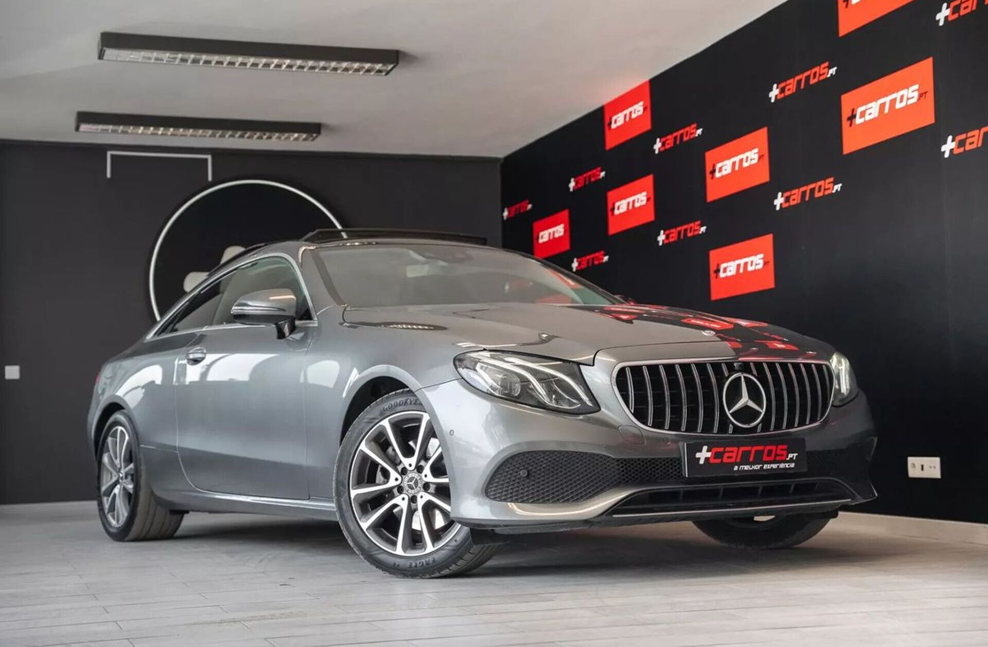 MERCEDES Classe E E 220 d  AMG Line